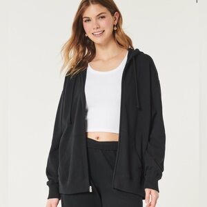 Hollister oversized zip-up sweater